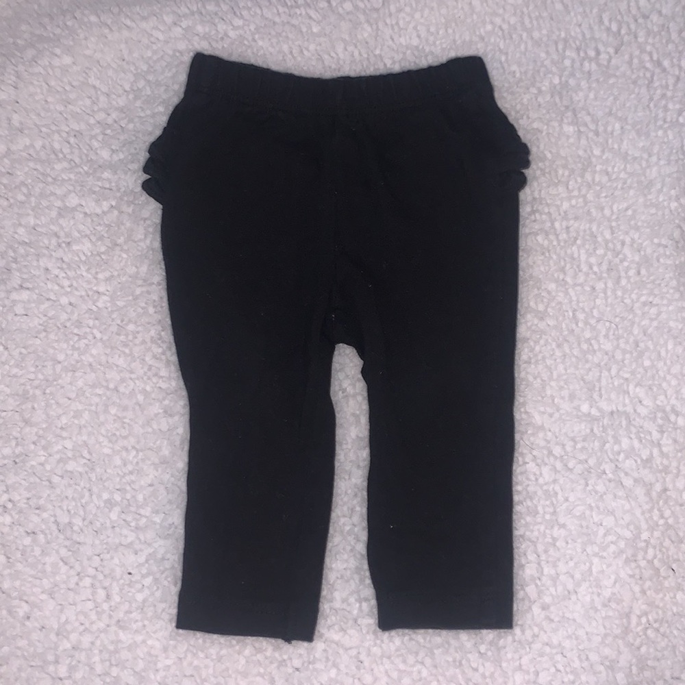 Old navy black ruffle bum leggings 3-6 months